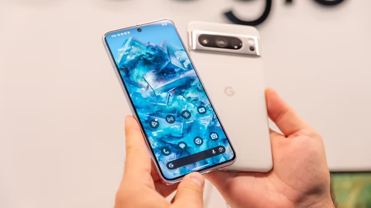 Google rolling out first AI Core update on Pixel 8 Pro