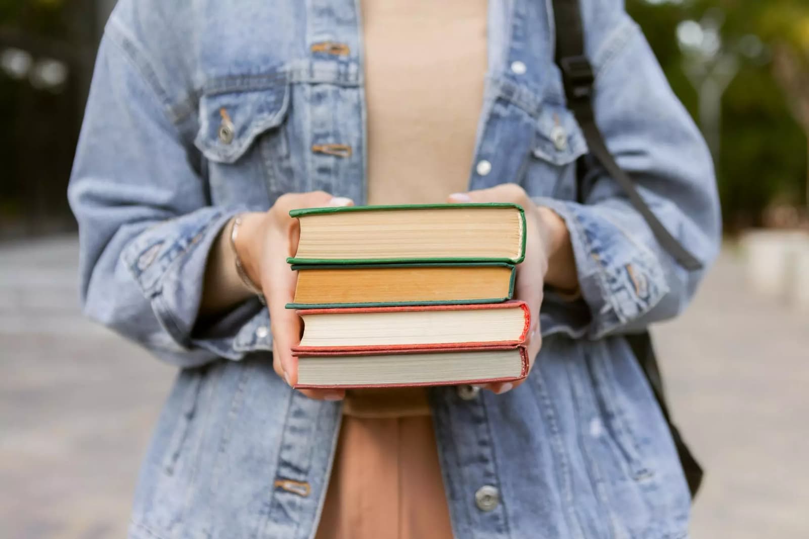 Danish book selection guide