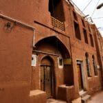 روستای ابیانه،با معماری قرمز حیرت آور