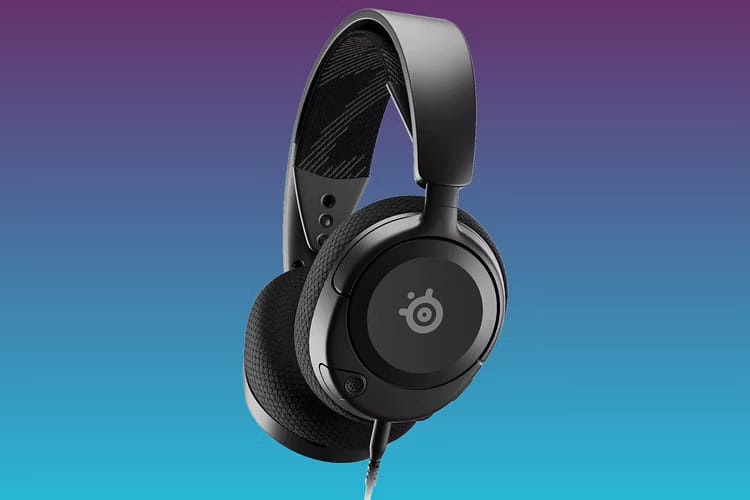 بهترین هدست مقرون به صرفه PS5 SteelSeries Arctis Nova 1