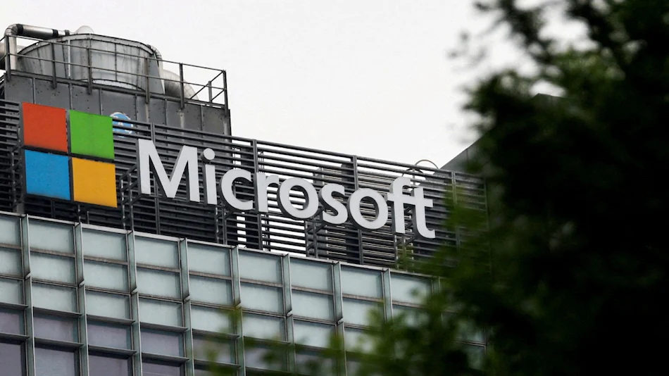 Emails of Microsoft employees were hacked