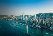 What are the best tourist attractions in Hong Kong