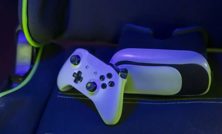 5 weird but awesome Android game controllers