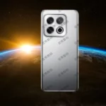 وان پلاس 13 به نمایشگر پروضوحی مجهز است