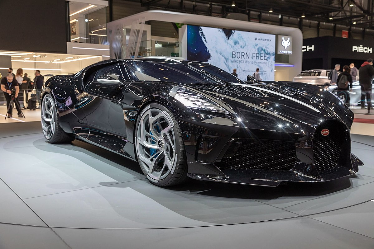 بوگاتی لاویتور نوار (Bugatti La Voiture Noire)