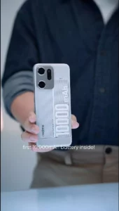 آشنایی Realme Shows Off Prototype Phone With 10000Mah Battery 3