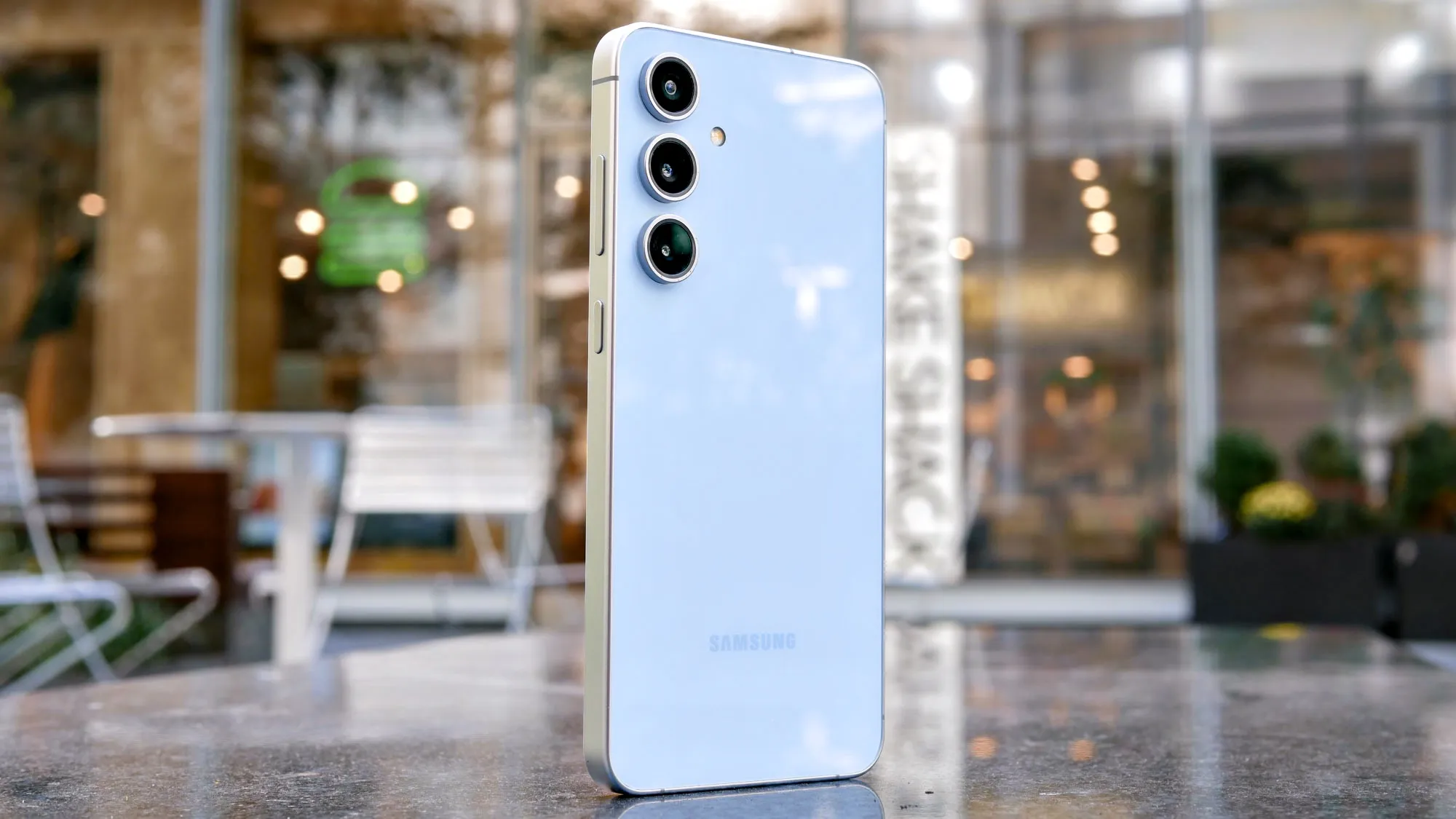 Galaxy S25 Fe Renders Leak With