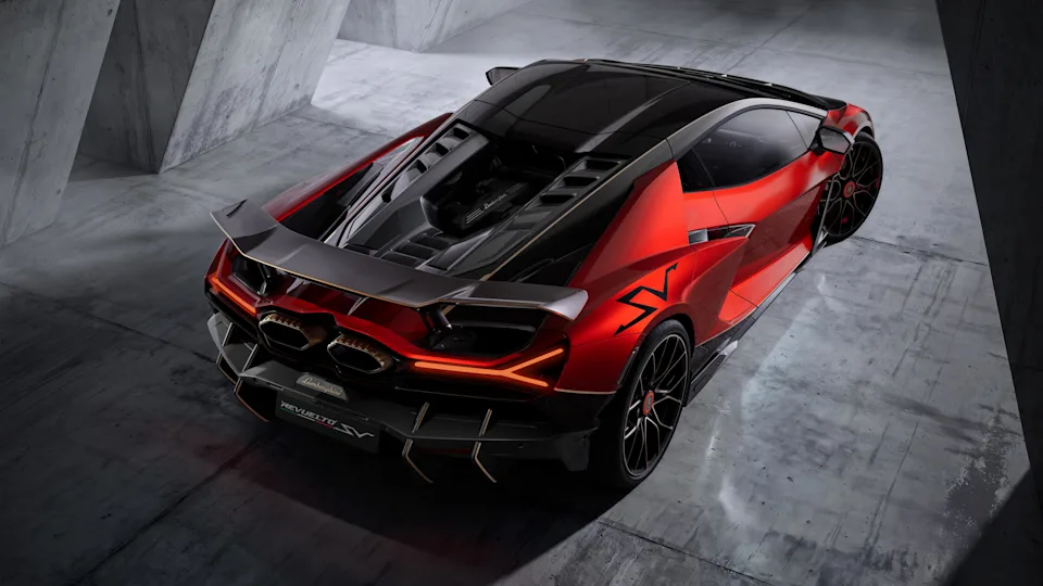 Revuelto Sv 2